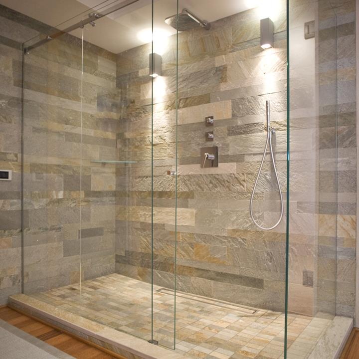 desain dinding kamar mandi motif batu alam